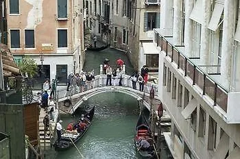 Hotel Lisbona Venice