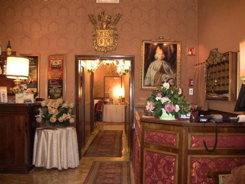 Hotel Lisbona Venice